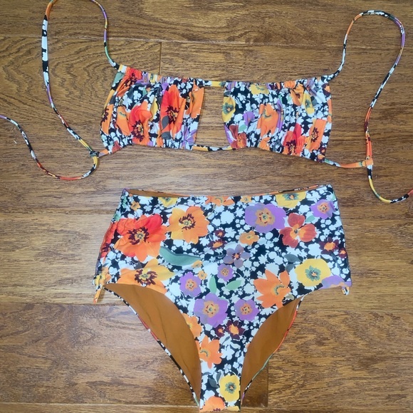 L*Space Teri high waisted floral bikini set - Picture 5 of 6